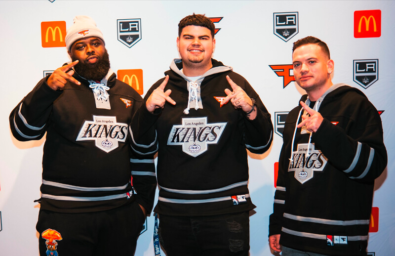 LA Kings on X: .@FaZeClan x LA Kings limited edition hoodie drops
